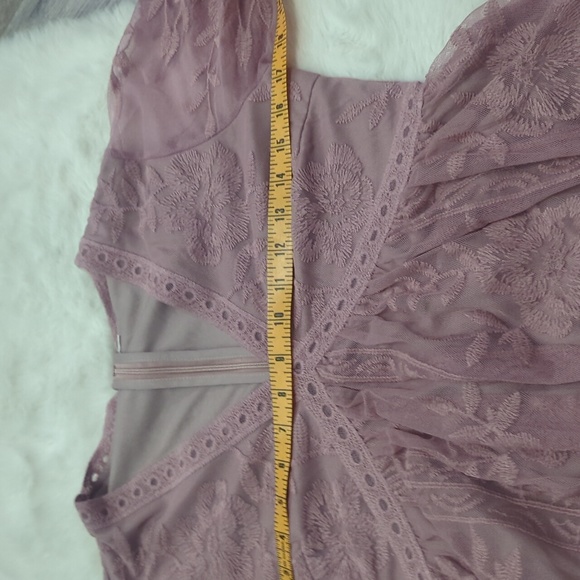 PINKBLUSH Lace Maxi Dress - Picture 14 of 16